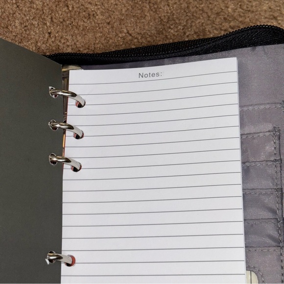 Y2K GAP Yellow and Black Agenda Project Assignment Calendar Binder Journal - Picture 9 of 14